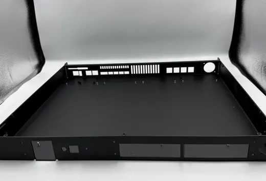 Sheet metal amplifier chassis for professional stage audio equipment